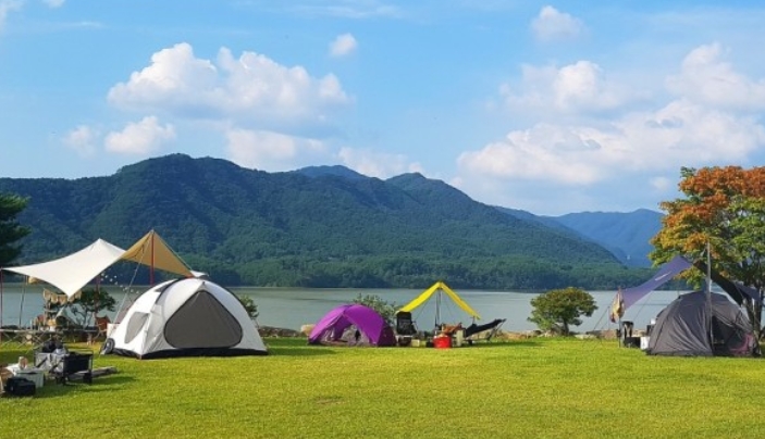 충청남도 캠핑장 경치 좋은 마곡사 공주오토캠핑장