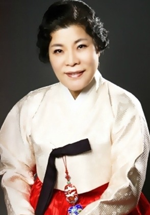  박술녀 남편 한복 애국자