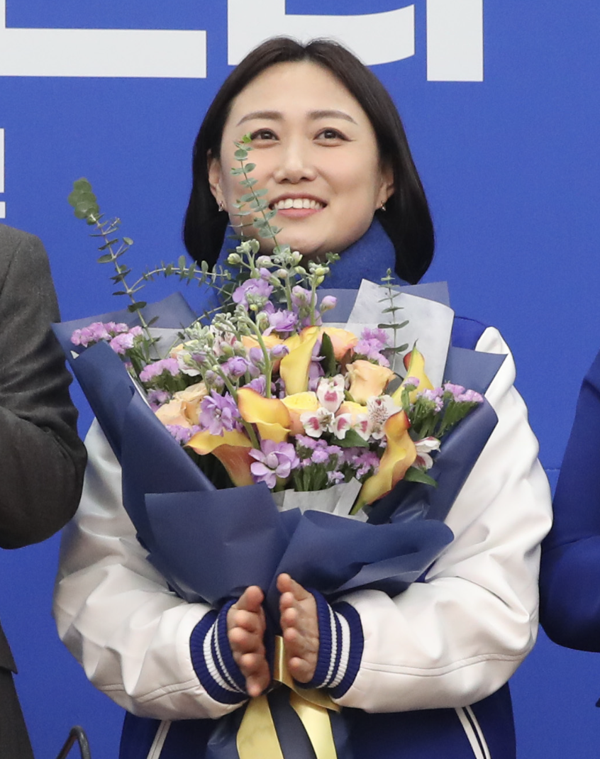 백승아7