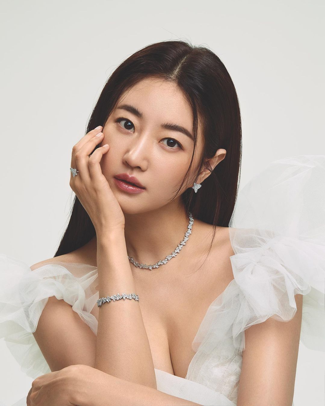  배우 김사랑 지큐 코리아 GQ KOREA 인스타그램 화보 사진