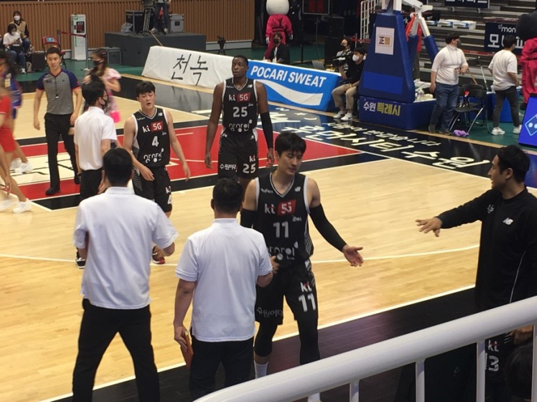 [남자프로농구] 수원KT 41