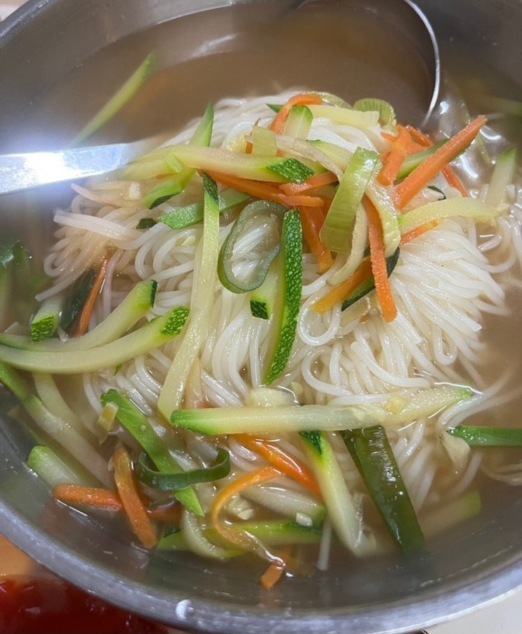 핸썸가이즈 을지로 분식집 24시간 노포 가맥집