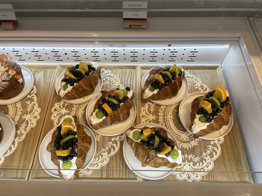 사랑 <느티나무의 > 35