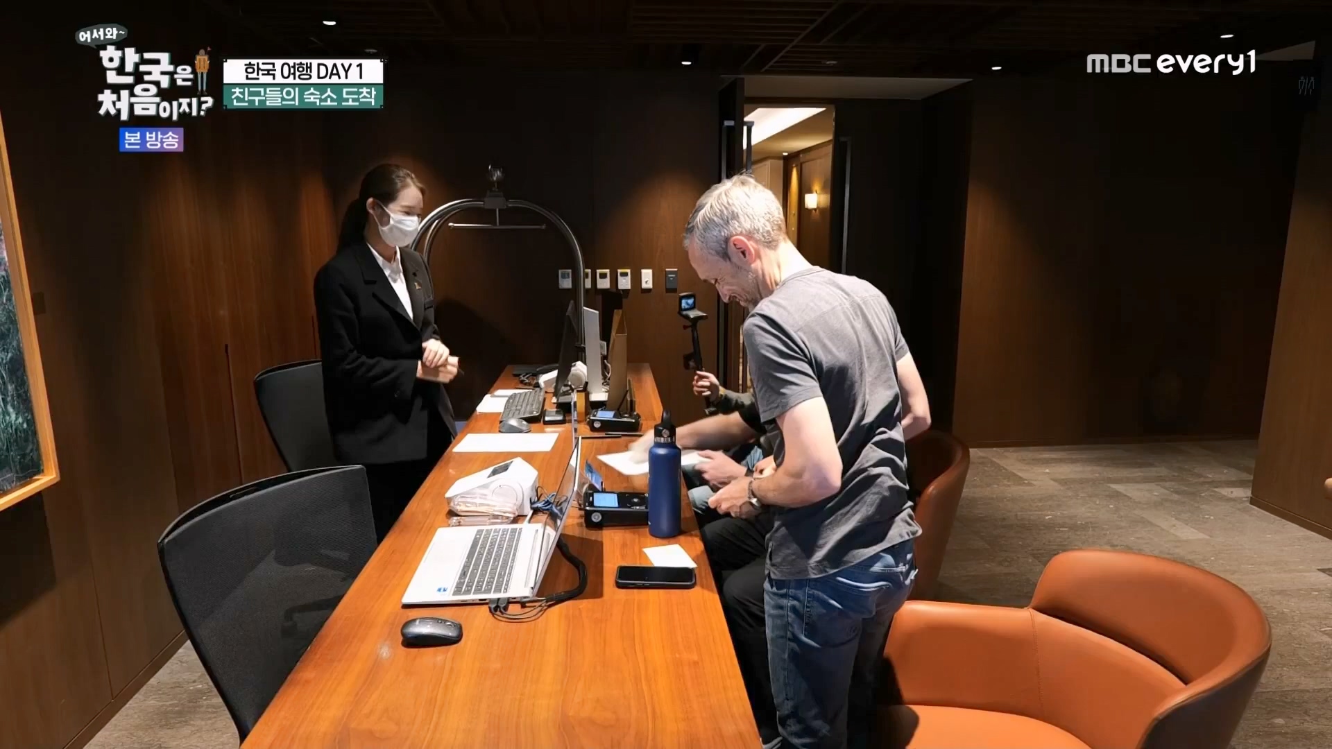 어서와 한국은 처음이지.E273.230727p.WANNA.mp4_20230728_211110.391.jpg