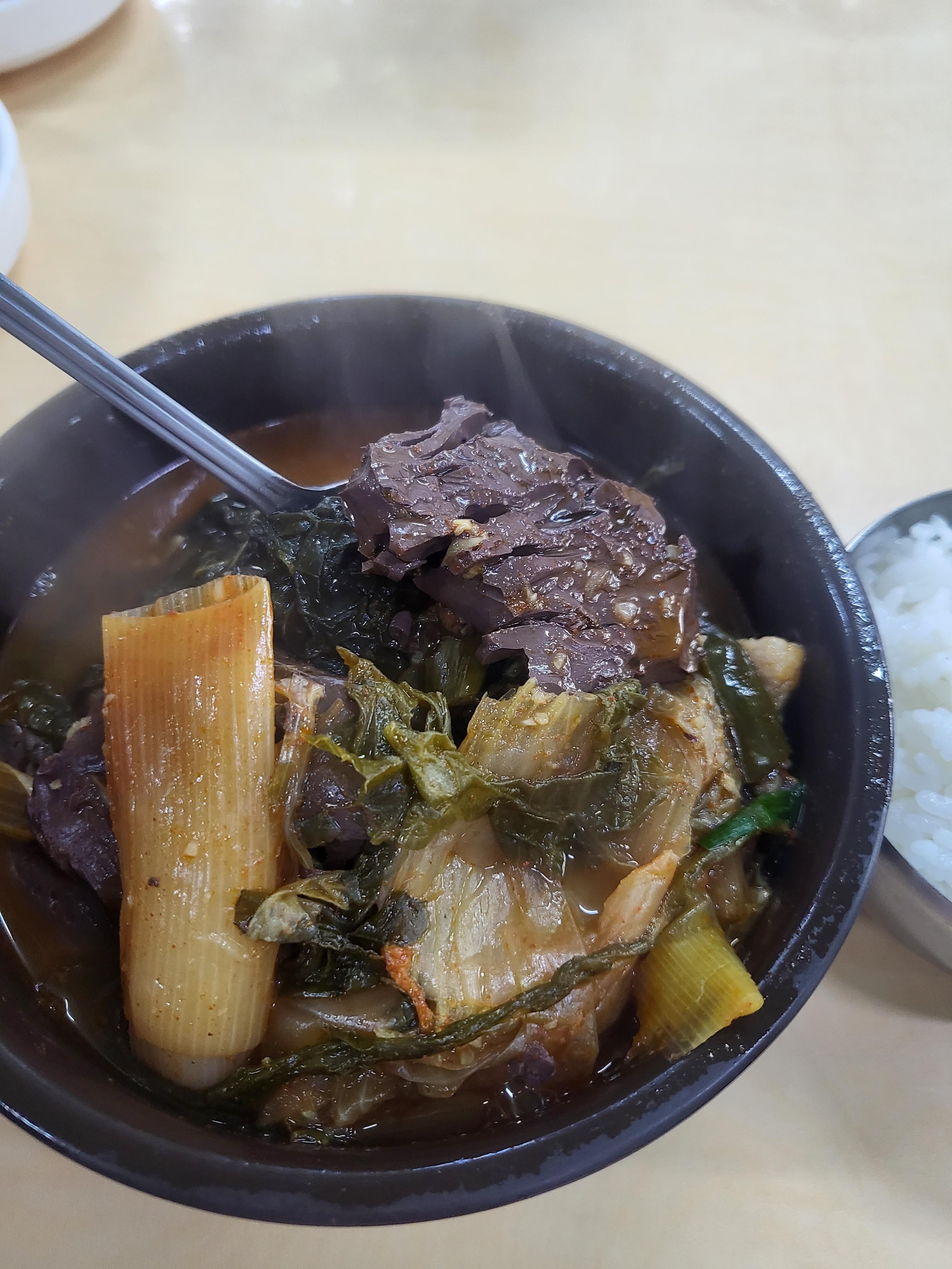 대구 동구 추어탕 선지해장국 맛집을 찾다