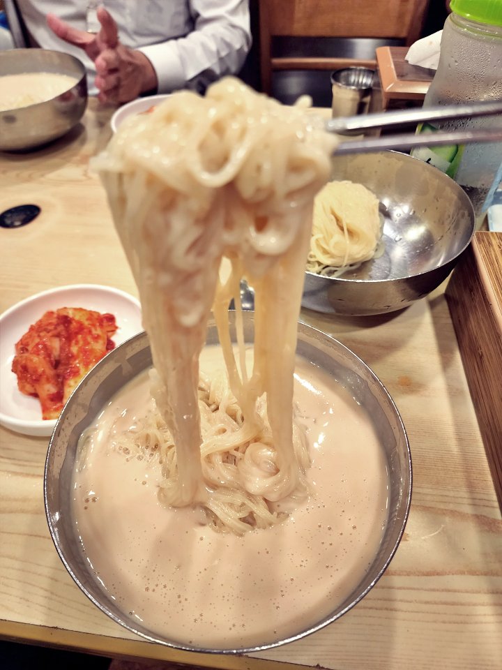 진주회관 콩국수 식당