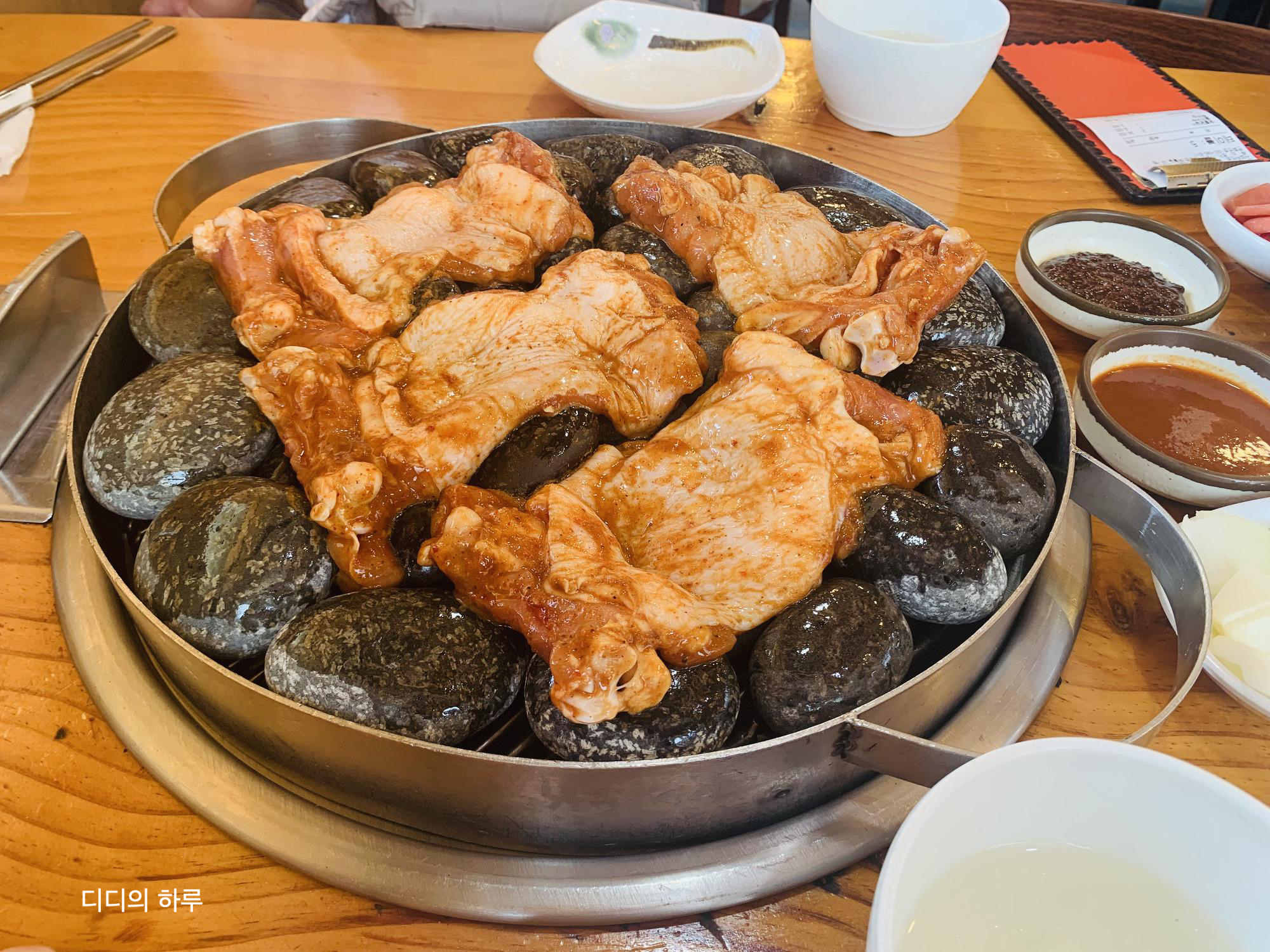 삼삼이숯불구이 이미지