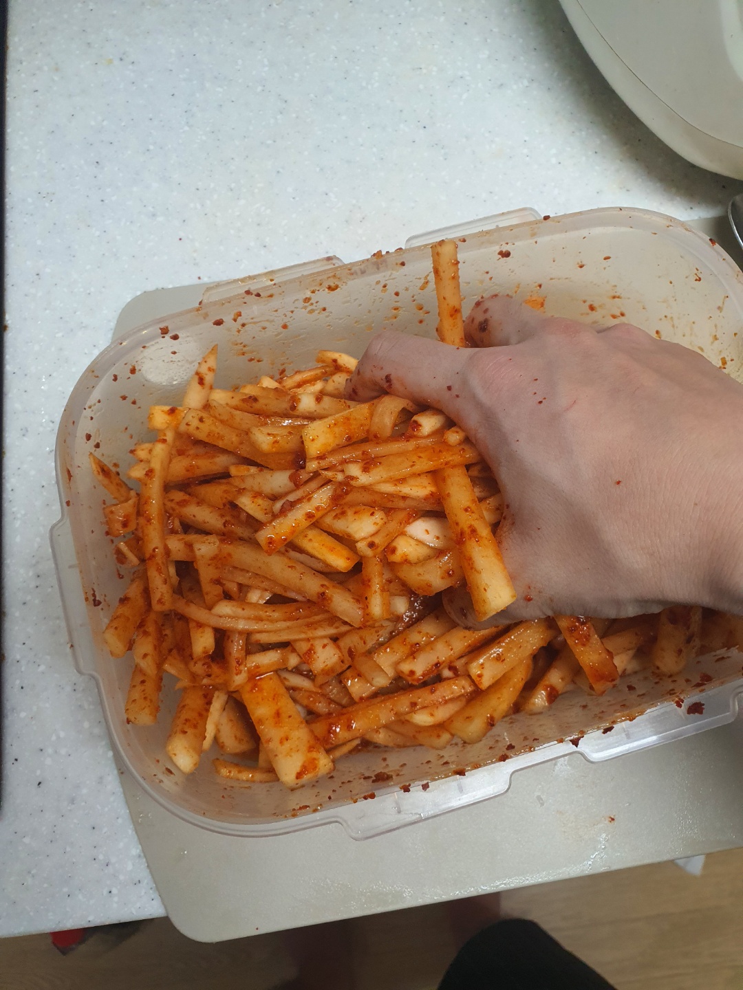  최고의 요리비결 초간단 무생채 새콤달콤 무생채 맛있게 담는법(백종원 무생채)