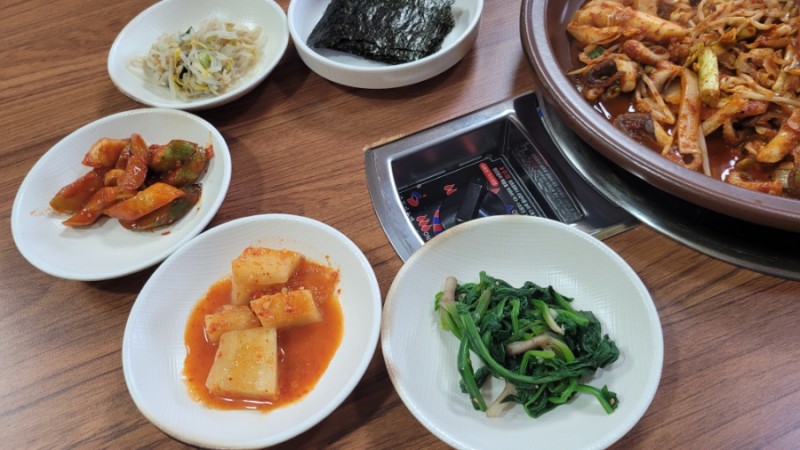 곰바우감자탕 사진 3