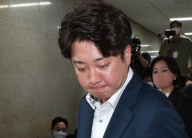  "성기능 약먹고, 접대여성을"..구체화된 李성상납 의혹
