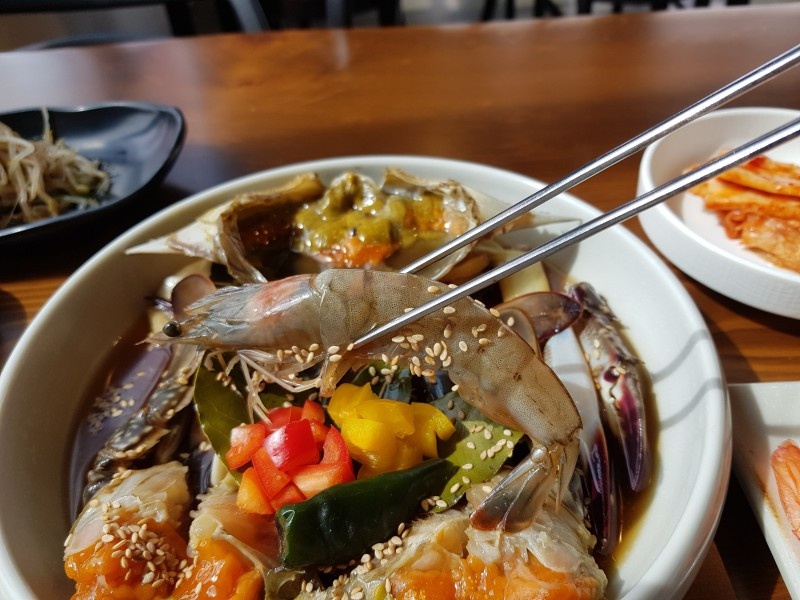 서울 간장게장 맛집 보스간장게장 음식들