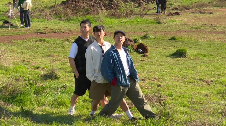 사직-찍는-세사람