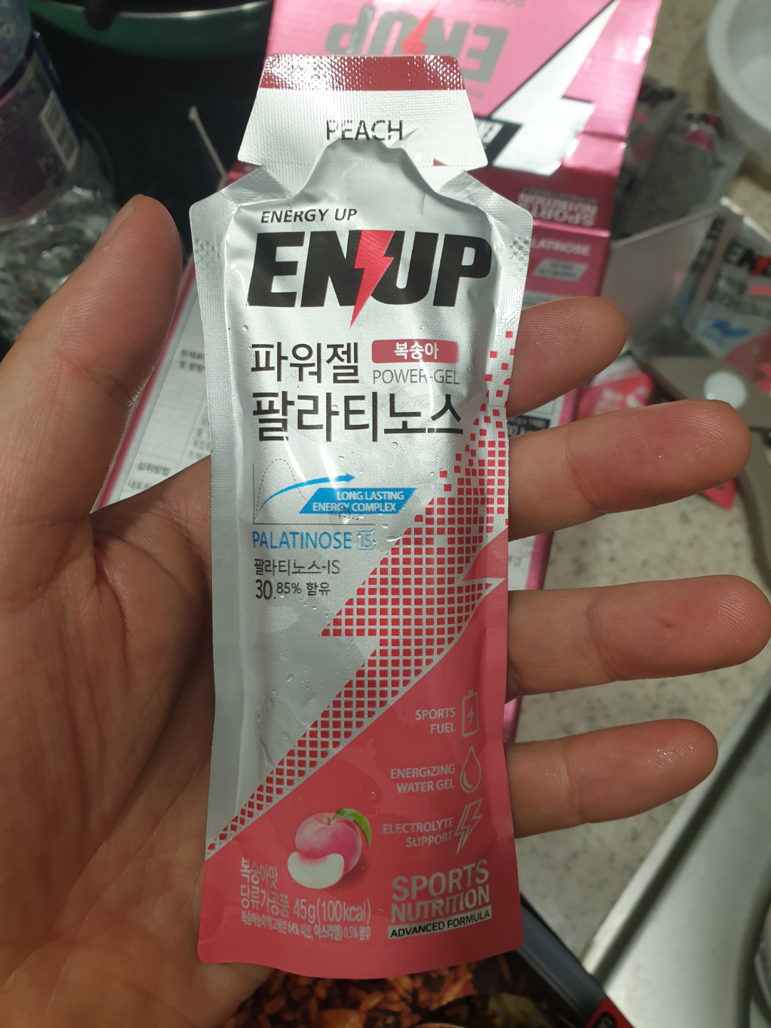 지친 일상에 힘되는 피로회복제 엔업 에너지 업 파워젤 팔라티노스 먹어봤습니다.