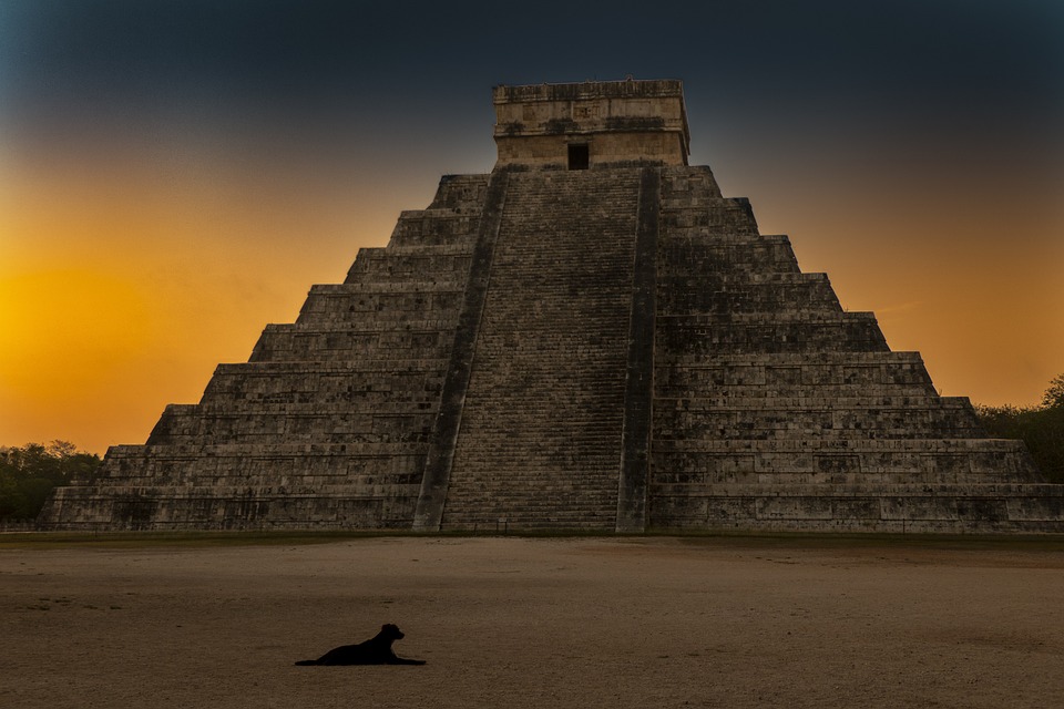 치첸잇사 피라미드 멕시코