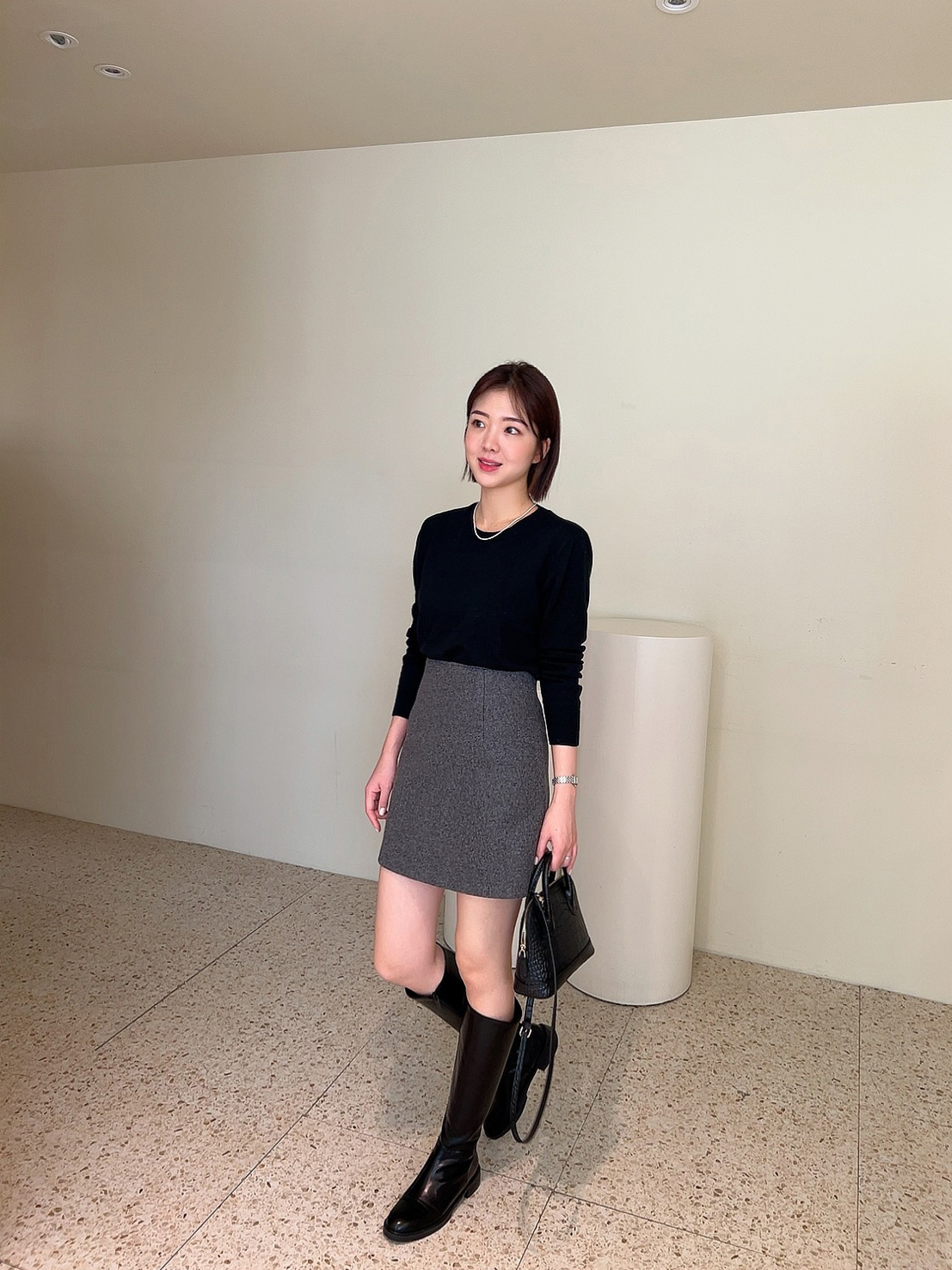 드레스코드 기본 울 미니 스커트