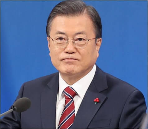 문재인 전 대통령 뇌물수수 기소