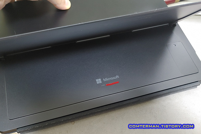 서피스 프로9 시리얼 번호 위치