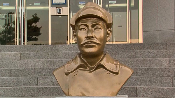  홍범도 장군 흉상철거. 그리고 그 이유
