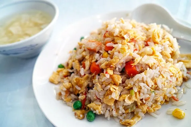 야채볶음밥 맛있게 만드는법과 실패 없는 레시피 비법 소개_5