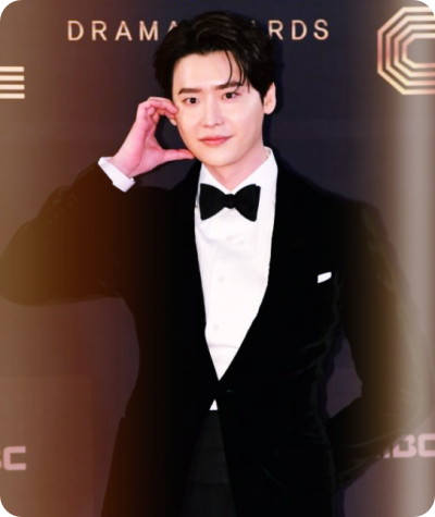  '대상' 이종석, '그분'은 아이유? : 日 나고야서 크리스마스 데이트설