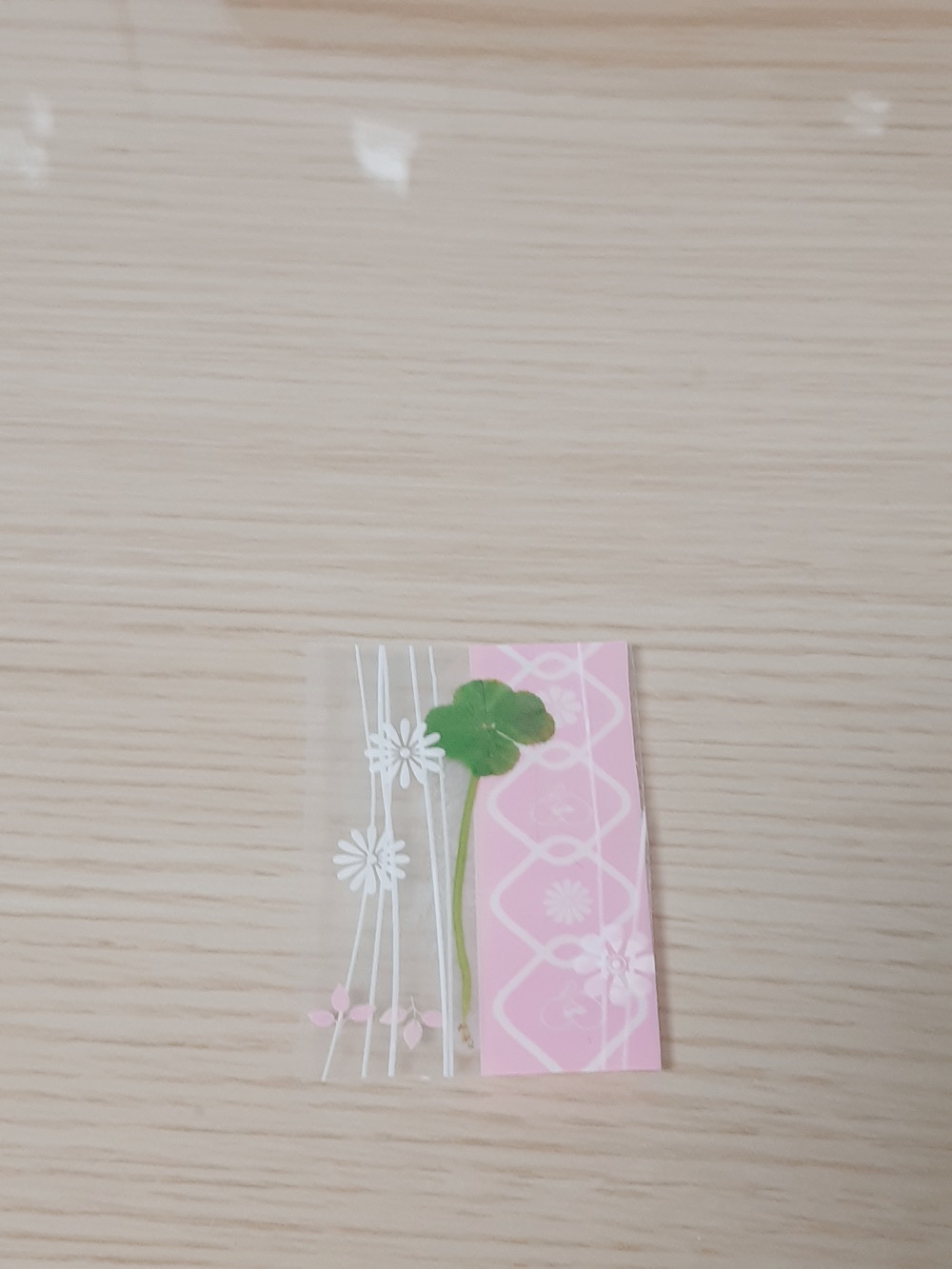  네잎 클로버 책갈피, 행운의 클로버
