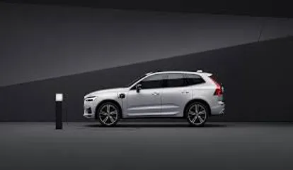 볼보 XC60 하이브리드 사진