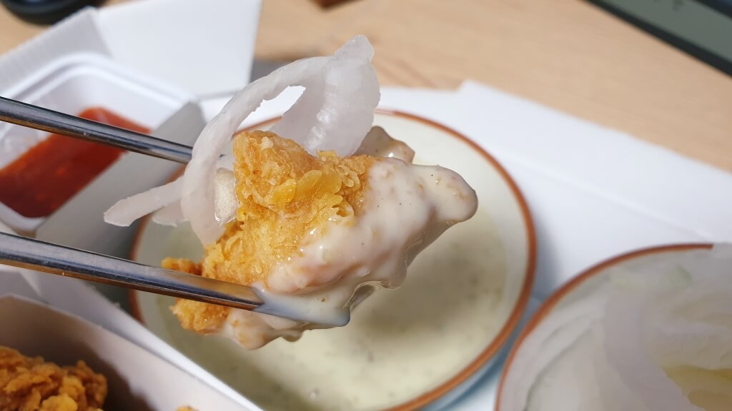  코가 찡~ 톡 쏘는 네네치킨 신메뉴 코찡마요치킨 후기!
