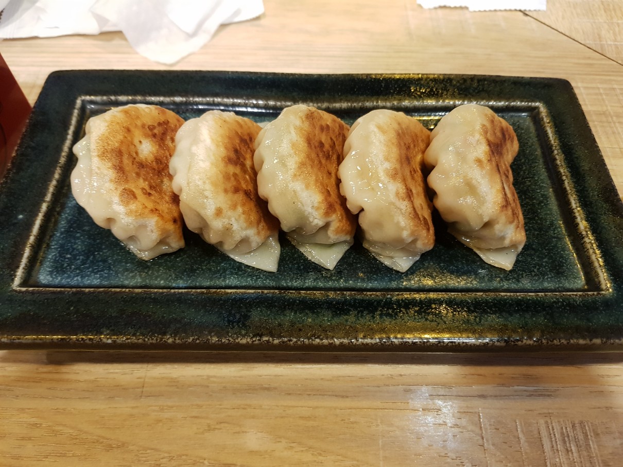 호치민 레탄톤 교자 전문점 Gyoza no Chikara - TOKYO YAKI GYOZA