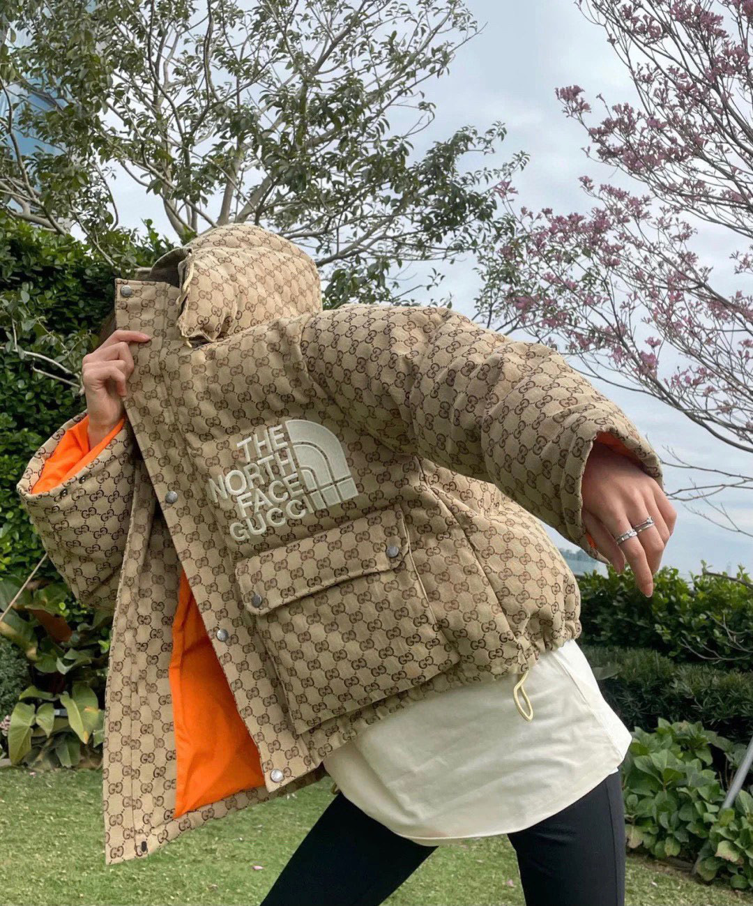  [GUCCI x THE NORTHFACE] 구찌 X 노스페이스 자카드 프린트 다운 패딩 자켓