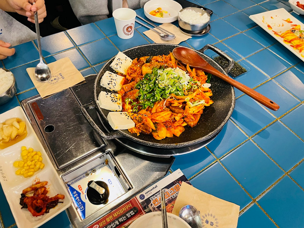 돼지김치구이(중)