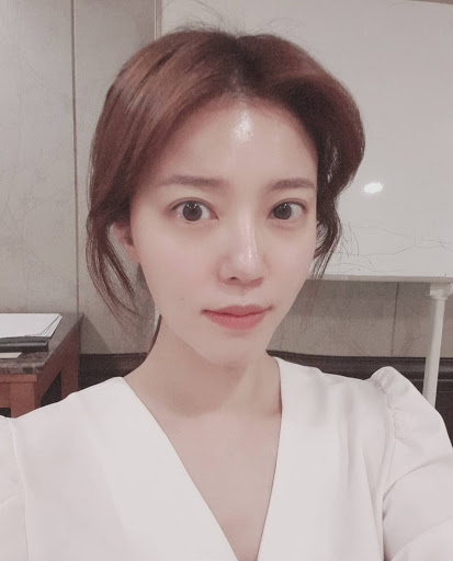  배우 정시아 남편 백도빈 연애시절 및 딸 미모 화제