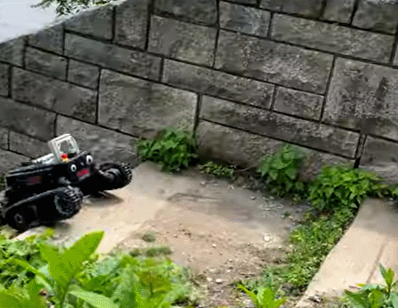  물속 장애물도 거침 없는 하이킥 로봇 VIDEO: Tready: Track Robot from HEBI Robotics