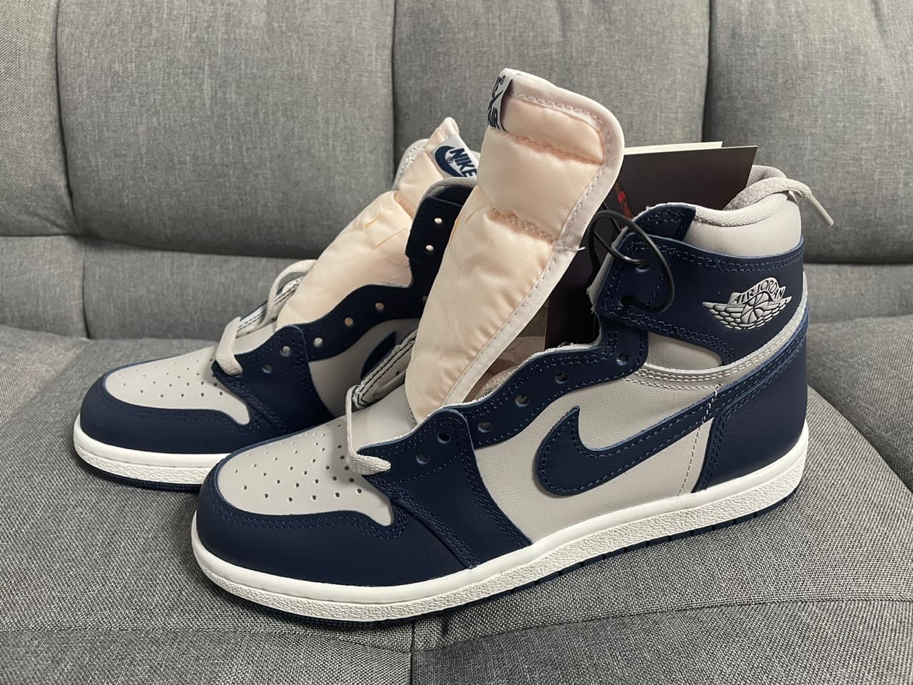  조던1 하이 85 COLLEGE NAVY, 조지타운 리뷰