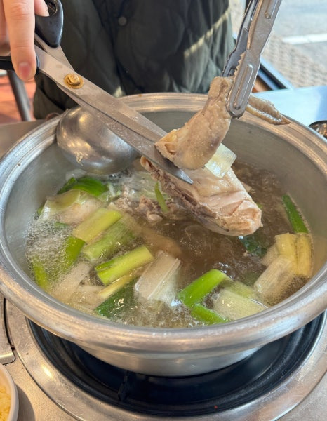 닭한마리칼국수 이미지