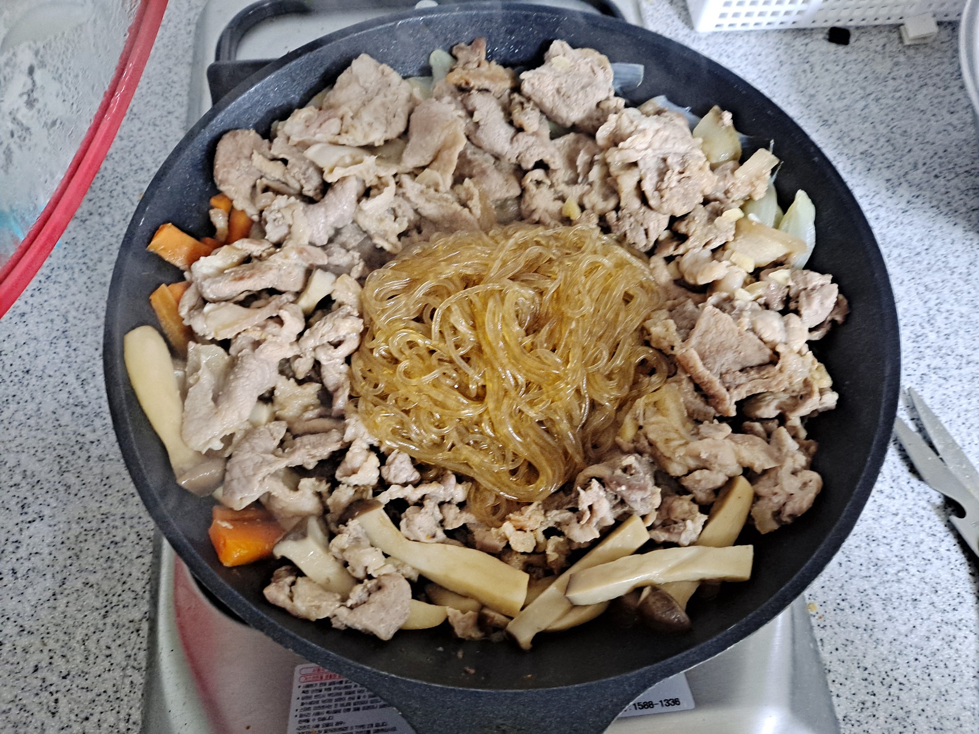  자취생 한끼 레시피, 간장 돼지 불고기 당면
