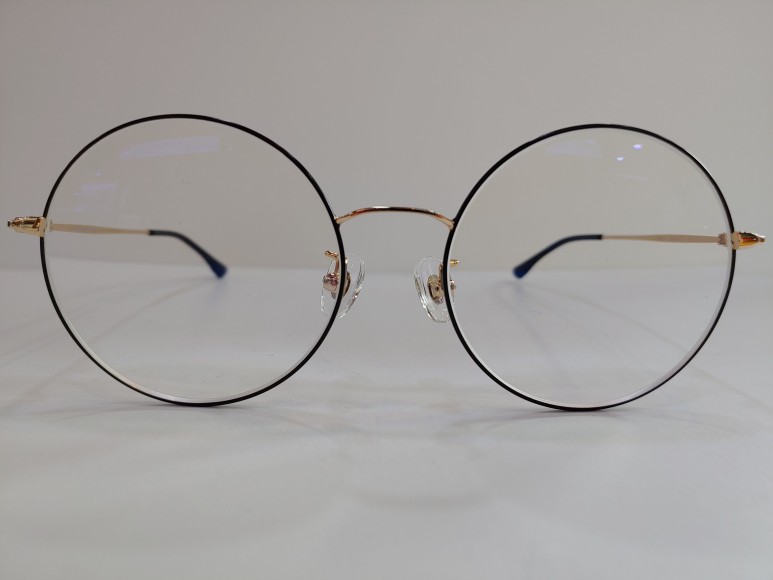 비구면 SEEBLUE, 가성비 티타늄 안경테 선명도와 코팅이 좋은 니콘 1.6 8