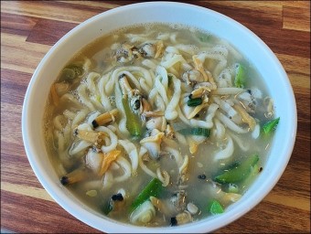 바지락칼국수