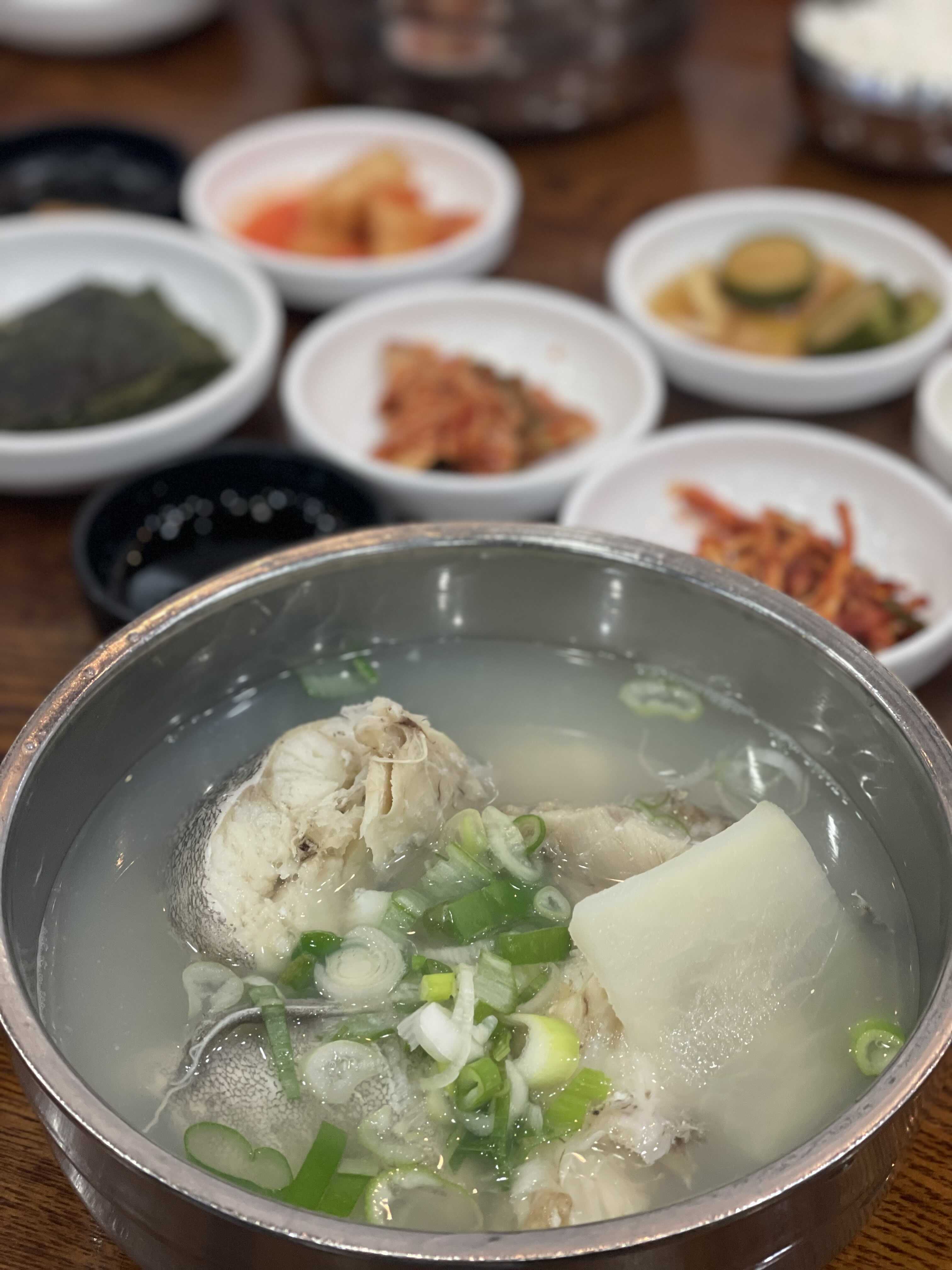  해운대 미포 맛집 :) 연예인 사이 유명한 맛집, 속 씨원한 대구탕