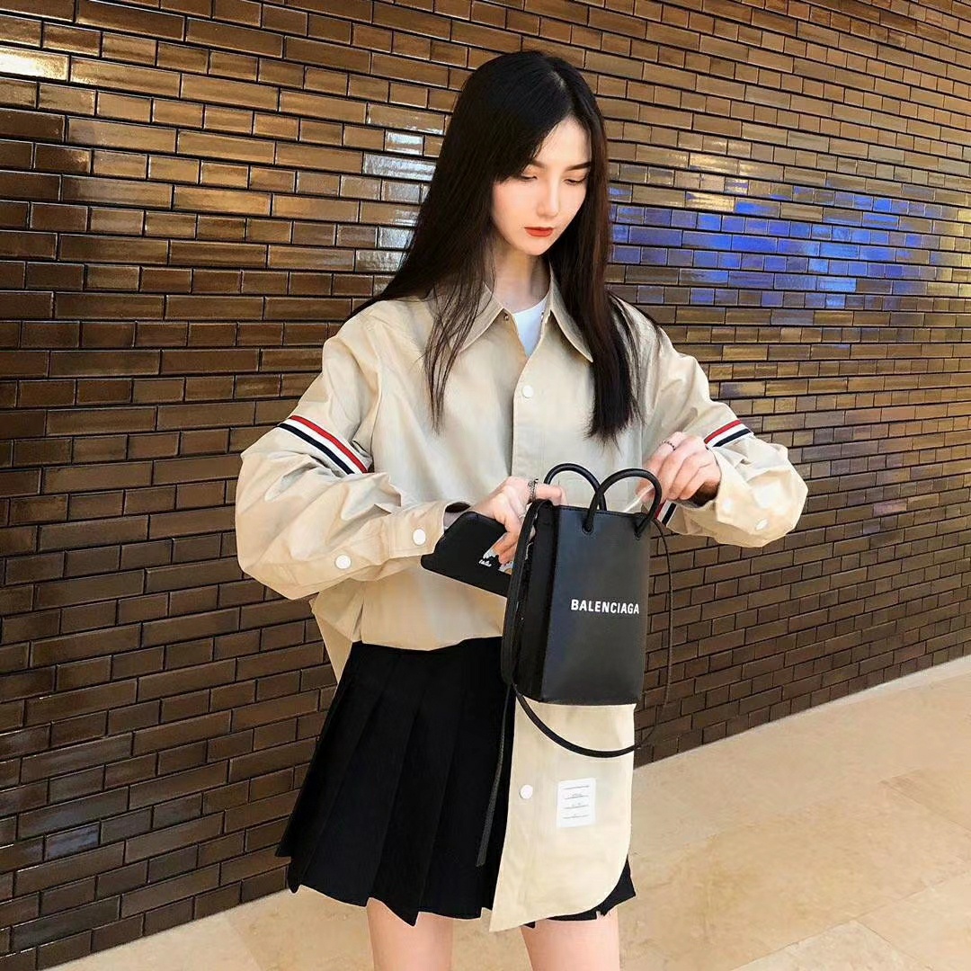  [THOM BROWNE] 톰브라운 그로그랭 밴드 셔츠 자켓 MJO067A 04502 250