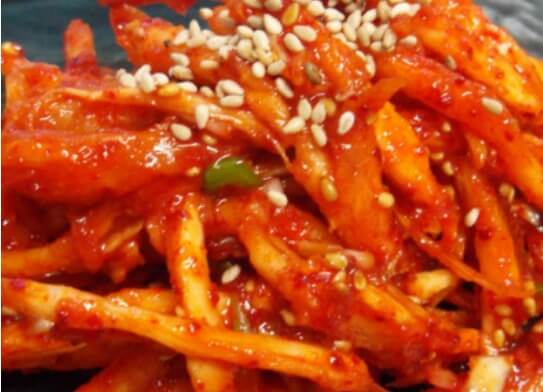더덕초무침-사진