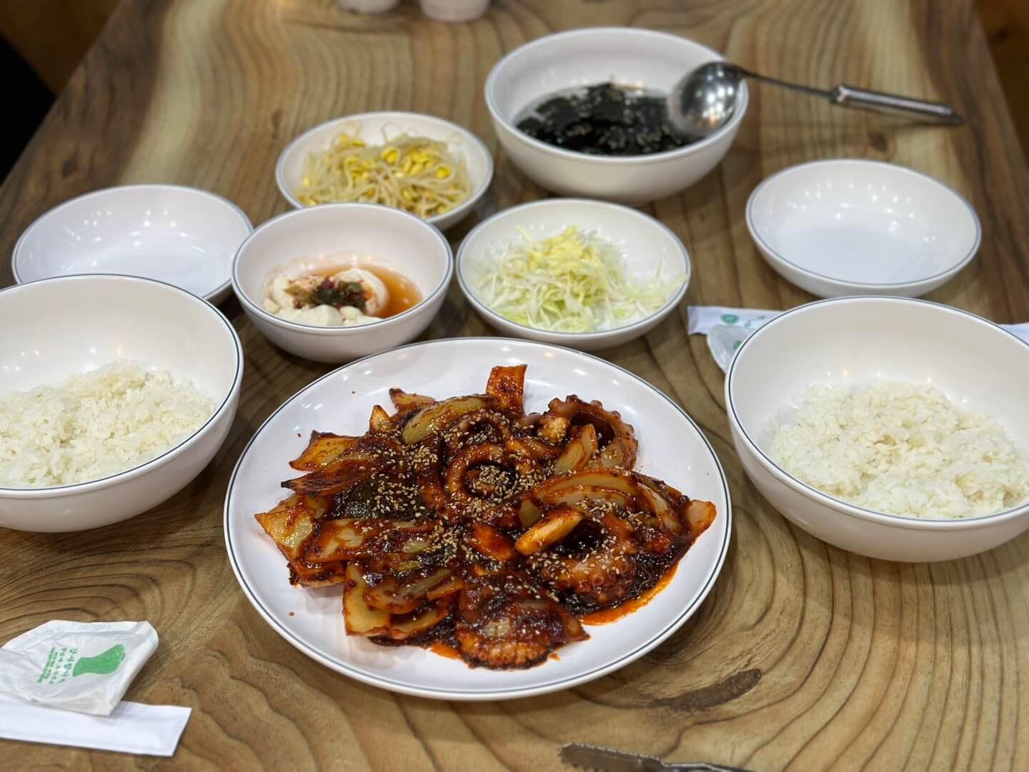 낙지볶음 한상차림