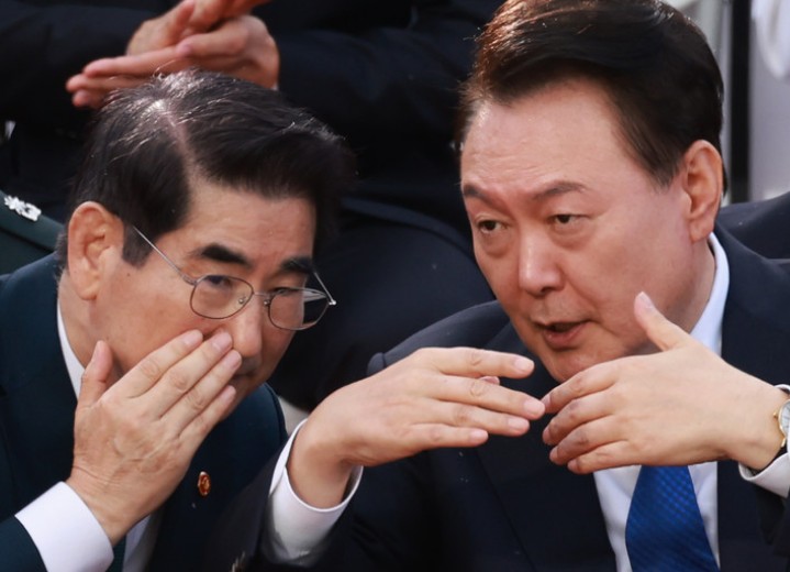 김용현 프로필 국방부 장관 경호처장 구속 극단적 선택 현황