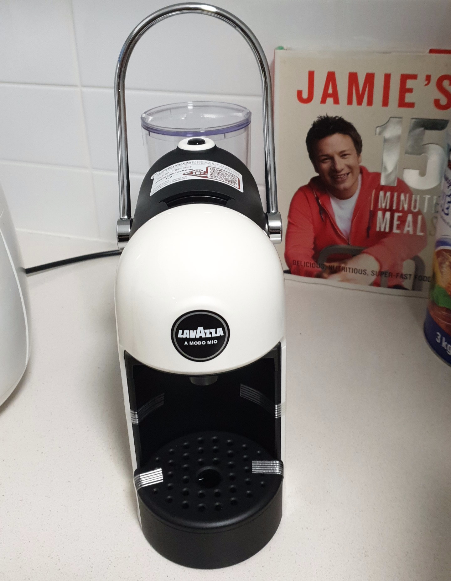 라바짜 캡슐 커피 머신 득템!! (Lavazza A Modo Mio Capsule Coffee Machine)