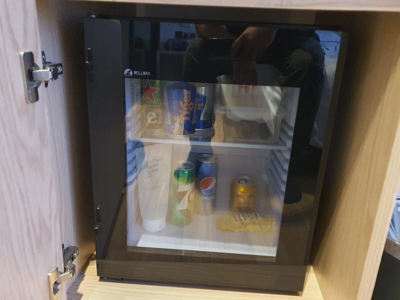 콜린호텔-미니바-냉장고