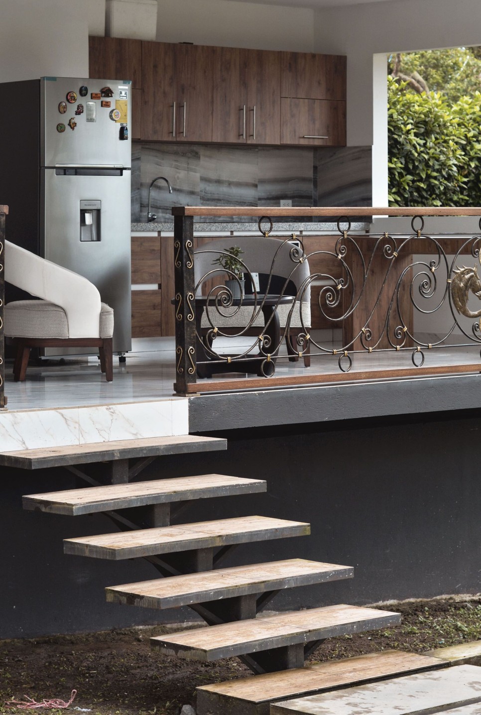 구조의 홀리데이 홈, Casa PR21008 by Engawa Archlab 포치 겸 거실? 이런 집 처음이야! 독특한 15