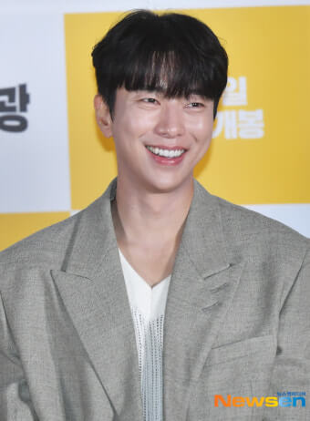 윤현민 어머니