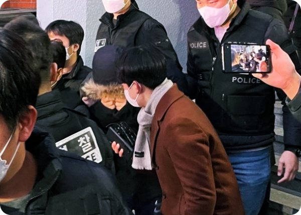  '엽기살인' 스포츠센터 대표, 검찰 송치 (feat.고개 숙이고 '죄송합니다')