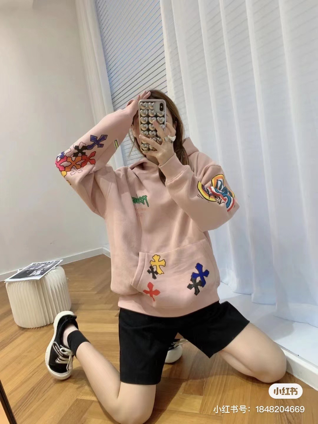 [CHROME HEARTS] 크롬하츠 섹스 리바이스 로고 스웨트 셔츠 후드 티셔츠 (2 COLOR)