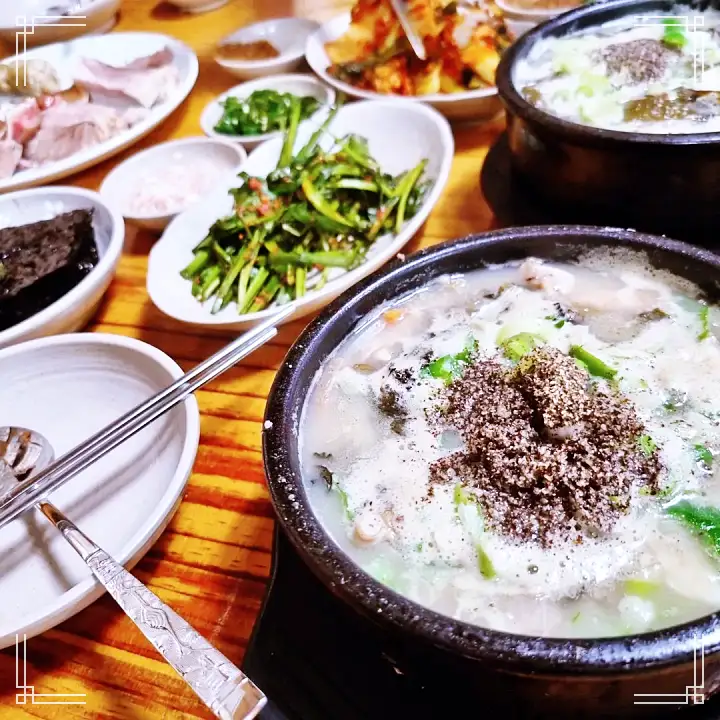 나혼자산다 나혼산 전현무 순대국 모듬순대 시래기 토종 순댓국 대상 수상 축하 다음날 숙취 해장 팜유 이장우 랜선 미식회 맛있는 순대국밥 가게 양평 맛집 가격 위치 어디