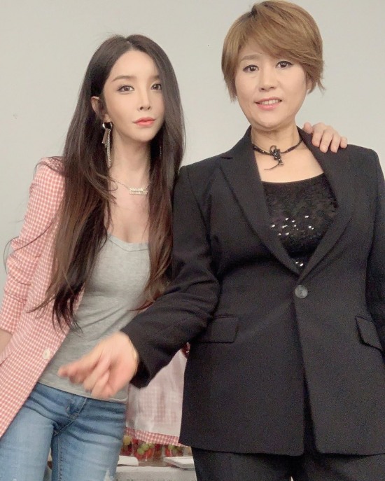  가수 신효범 과거 리즈 시절 및 인스타 화제